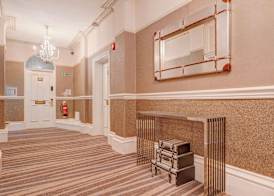 Liverpool Aigburth Hotel By Belvilla 2