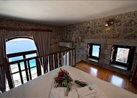 Limeni Villa 4