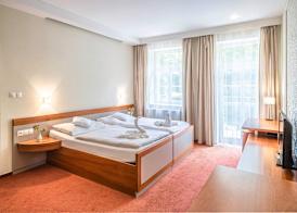 Hotel Reza 5