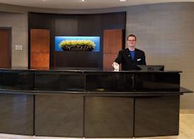 Courtyard by Marriott Madison East 3
