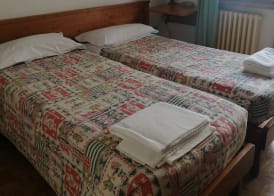 Hotel Des Amis 5