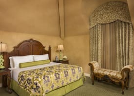Ayres Hotel Manhattan Beach 4