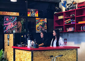 Cafe Moto Hostel 3