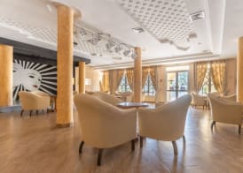 Hotel Venice Beach- Families and Couples Only 2