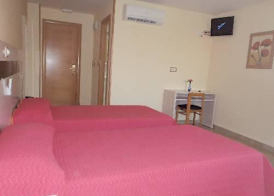 Hostal Fronton 5