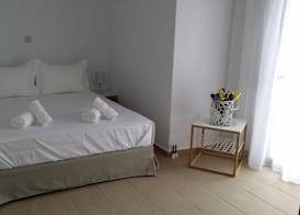 Niovi Boutique Apartments 5