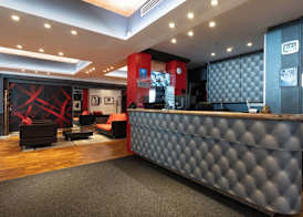 Jet Hotel, Sure Hotel Collection by Best Western 2