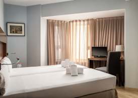 Hotel Madanis Liceo 4