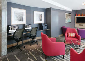World Center Hotel 5