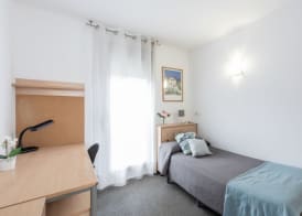 Residencia Universitaria Resa Campus del Mar 5