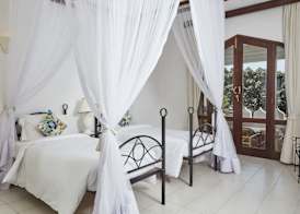 Tamarind Village Hotel Apartments 4