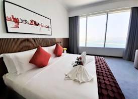 Somerset West Bay Doha 4