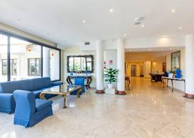 Hotel Sakura, Sure Hotel Collection by Best Western 2