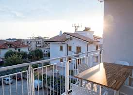 apARTments Sperlonga 4