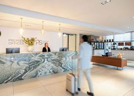 PREMIER SUITES Rotterdam 3