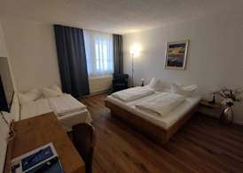 Hotel Sonnenkeller 5