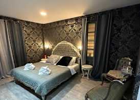 ROH Suites 3