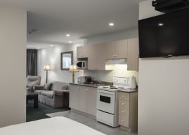 The Business Inn 4