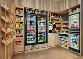 Courtyard by Marriott Berlin City Center 5