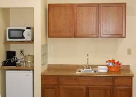 Best Inn & Suites 5