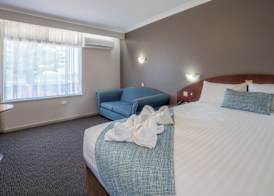 Hospitality Esperance SureStay Collection by Best Western 5