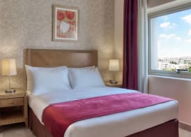 Geneva Hotel 5