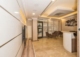 Alphonse Hotel 2