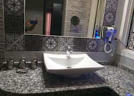 Hotel LAHLOU riad Cafeteria 4