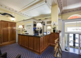 LHotel 2