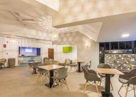 Azur Paradise Hotel & Rooftop Bar 2
