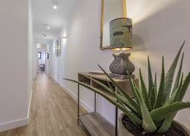 ELEVEN Apartments Real de la Carretería, by Homing U 5