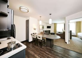 Sonesta Simply Suites Boston Braintree 4