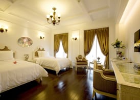 Eldora Hotel 5