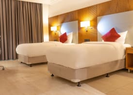 Star Land Hotel Bastos 3