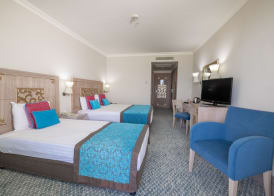 Crystal Family Comfort Collection - Ultimate All Inclusive 4