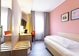 Garner Hotel Bremen North by IHG 4