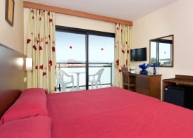 Hotel Puente Real 3