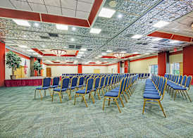 Sand Dunes Resort Hotel 5