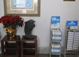 Americas Best Value Inn & Suites Anchorage Airport 4