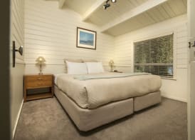 Furneaux Lodge 3