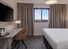 DoubleTree by Hilton Glasgow Westerwood Spa & Golf Resort 5