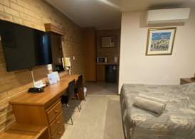 Quays Motel San Remo 3
