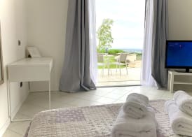 Cape House 5