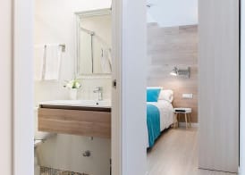 Hostal Menurka 5