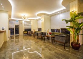 Aurasia Sea Side Hotel 2