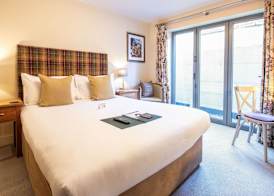 The White Hart, Wroughton 4