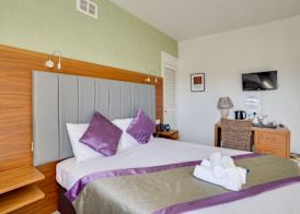 The County Hotel - Self Check-In, Ultra Fast WI-FI, Free Parking, Central Location 4