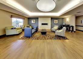 Holiday Inn Express & Suites EDMONTON-INTERNATIONAL AIRPORT by IHG 2