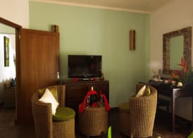 Le Relax Beach Resort 3