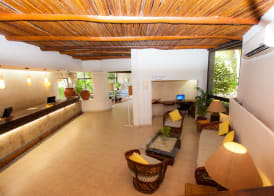Casa del Mar Cozumel Hotel & Dive Resort with free access to an exclusive beach club 2
